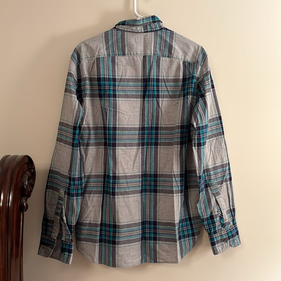 J.Crew men’s button up - Picture 4 of 7